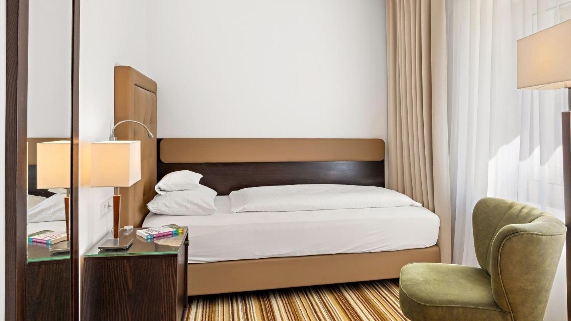 Seehotel Muehlenhaus Chorin Esterno foto