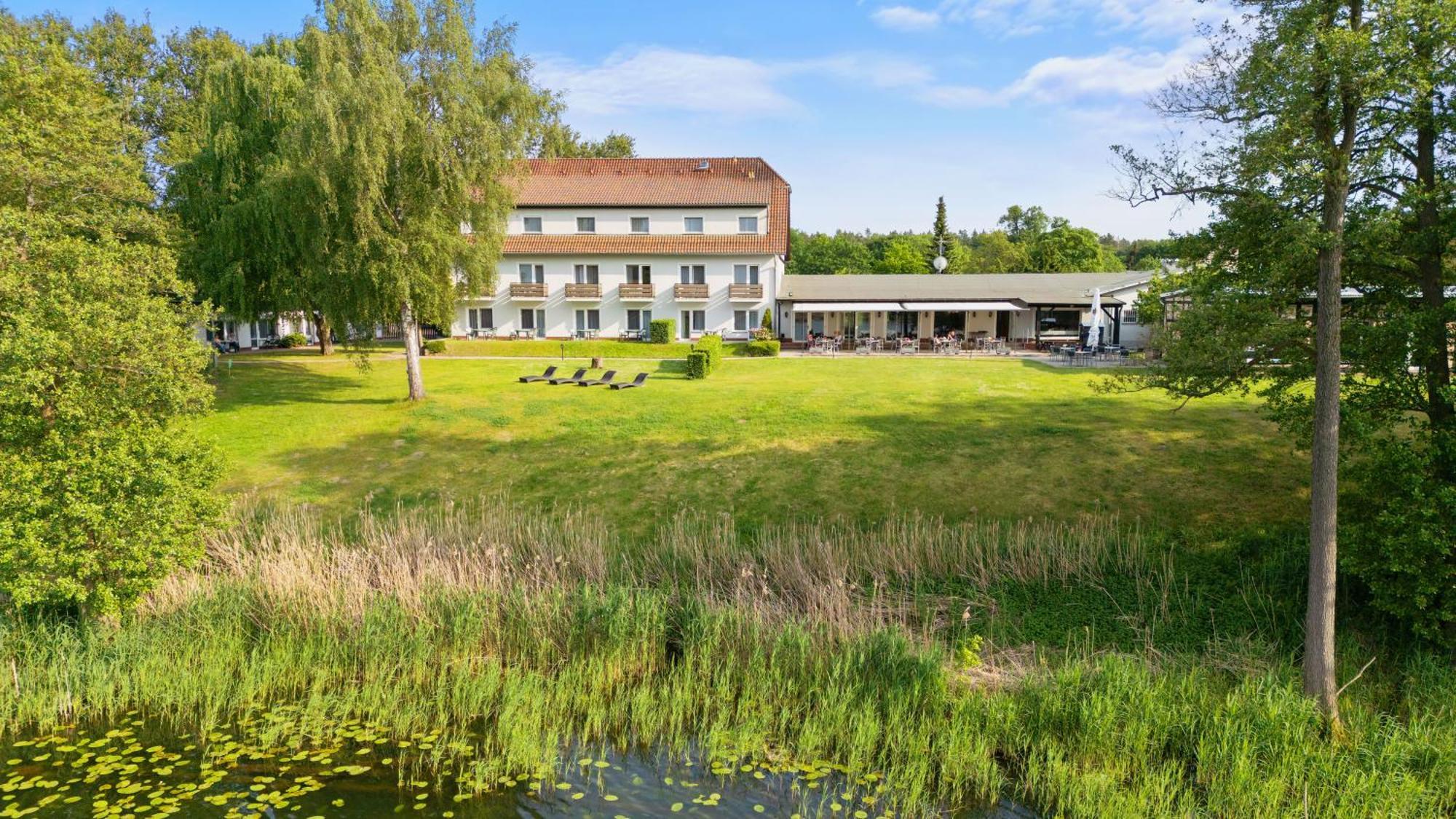 Seehotel Muehlenhaus Chorin Esterno foto
