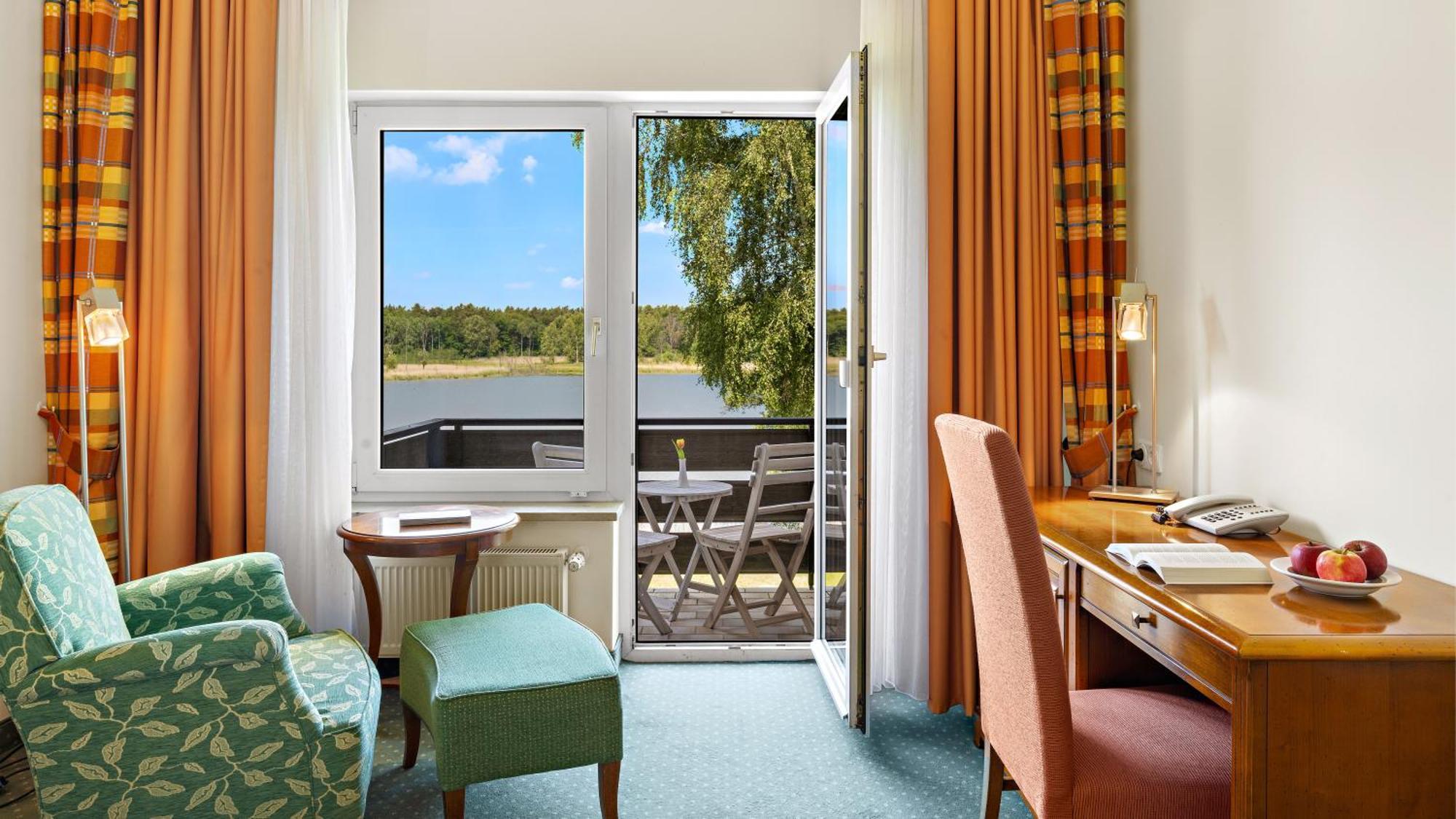 Seehotel Muehlenhaus Chorin Esterno foto